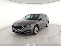 Grigio Usata 2024 Skoda Octavia Ambition Station wagon | 24.000 € (Super prezzo)