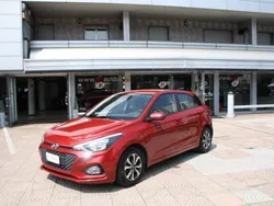 Bordeaux Usata 2019 Hyundai i20 Advanced Tre volumi | 9500 € (Ottimo prezzo)