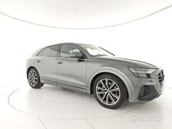 Grigio Usata 2021 Audi Q8 Sport SUV | 65.000 € (Cara)