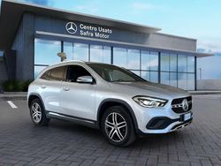 Argento Usata 2021 Mercedes GLA200 SUV | 35.500 € (Cara)