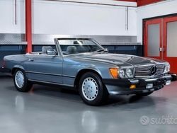 Grigio Usata 1987 Mercedes 560 Cabrio | 31.000 €