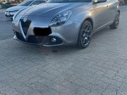 Grigio Usata 2018 Alfa Romeo Giulietta Due volumi | 11.000 € (Buon prezzo)