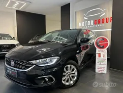 Nero Usata 2018 Fiat Tipo Lounge Tre volumi | 9990 € (Ottimo prezzo)
