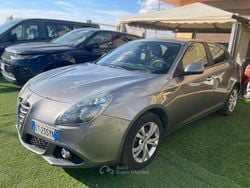 Grigio Usata 2014 Alfa Romeo Giulietta Distinctive Tre volumi | 3999 € (Ottimo prezzo)
