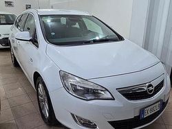Bianco Usata 2011 Opel Astra Cosmo Station wagon | 4500 € (Cara)