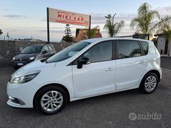 Bianco Usata 2015 Renault Scénic III LIMITED Monovolume | 6490 € (Buon prezzo)