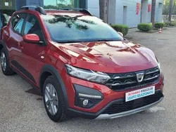 Rosso Usata 2022 Dacia Sandero Comfort Due volumi | 13.900 € (Buon prezzo)