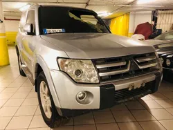 Grigio Usata 2007 Mitsubishi Pajero Invite SUV | 6000 €