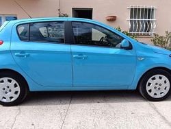 Blu/azzurro Usata 2014 Hyundai i20 Due volumi | 5600 € (Buon prezzo)