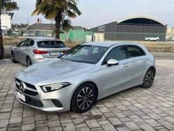 Grigio Usata 2021 Mercedes A180 Business Tre volumi | 17.900 € (Super prezzo)