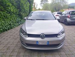 Argento Usata 2015 VW Golf VII Highline Tre volumi | 12.900 € (Buon prezzo)