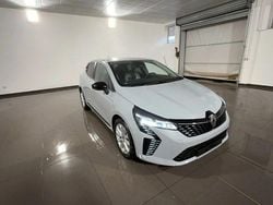 Grigio Nuova 2025 Renault Clio Evolution SUV | 17.790 €