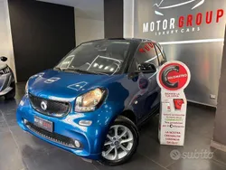 Blu/azzurro Usata 2017 Smart ForTwo Coupé Passion Due volumi | 10.490 € (Ottimo prezzo)