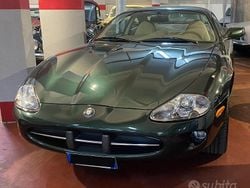 Verde Usata 2006 Jaguar XK8 Coupé | 23.000 €