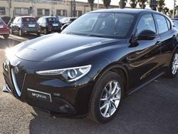 Nero Usata 2021 Alfa Romeo Stelvio Super SUV | 24.500 € (Buon prezzo)