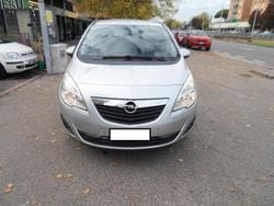 Argento Usata 2011 Opel Meriva Monovolume | 3999 € (Buon prezzo)