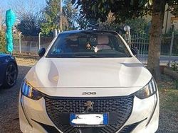 Bianco Usata 2020 Peugeot 208 GT-line Due volumi | 14.000 € (Molto cara)