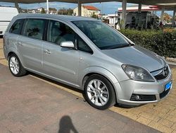Grigio Usata 2007 Opel Zafira Cosmo Monovolume | 3600 € (Cara)