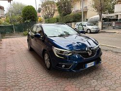 Usata 2018 Renault Mégane IV Tre volumi | 11.200 € (Buon prezzo)