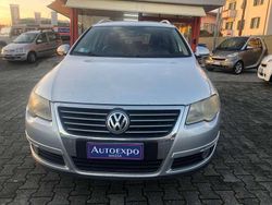 Argento Usata 2006 VW Passat Highline Station wagon | 2500 € (Buon prezzo)