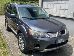 Grigio Usata 2008 Mitsubishi Outlander SUV | 6900 € (Molto cara)