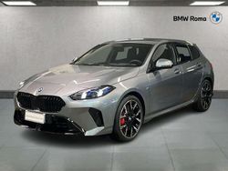 Skyscraper grey metallic Usata 2024 BMW 118 Comfort Edition Due volumi | 39.190 € (Molto cara)