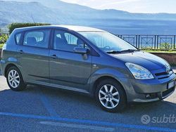 Usata 2005 Toyota Corolla Verso Sol Monovolume | 2500 €