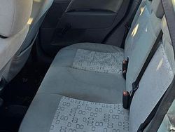 Usata 2003 Ford Fiesta Due volumi | 1200 €