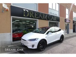 Bianco(met.) Usata 2018 Tesla Model X SUV | 39.990 € (Molto cara)