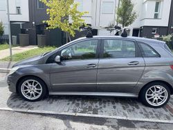Grigio Usata 2008 Mercedes B200 Monovolume | 3500 € (Buon prezzo)