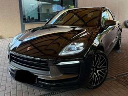 Nero Usata 2023 Porsche Macan SUV | 69.900 € (Cara)