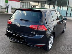 Nero Usata 2016 VW Golf Tre volumi | 8800 € (Buon prezzo)