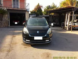 Nero Usata 2012 Renault Scénic III Bose Edition Monovolume | 5999 € (Cara)