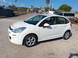 Bianco Usata 2016 Citroën C3 Live Due volumi | 6999 € (Buon prezzo)