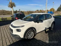 Blu Usata 2018 Citroën C3 Feel Due volumi | 7890 € (Super prezzo)