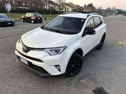 Usata 2018 Toyota RAV4 Hybrid Executive SUV | 19.990 € (Buon prezzo)
