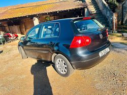 Blu Usata 2006 VW Golf Tre volumi | 3000 €