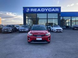 Rosso/tetto nero Usata 2022 Kia Stonic Style SUV | 14.900 € (Buon prezzo)