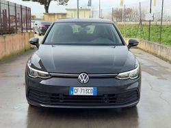 Grigio Usata 2021 VW Golf Life Tre volumi | 16.900 € (Ottimo prezzo)