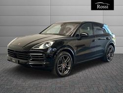 Usata 2023 Porsche Cayenne SUV | 92.400 € (Cara)