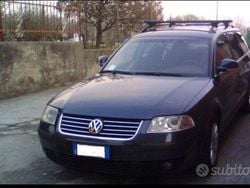 Blu Usata 2004 VW Passat Station wagon | 3000 € (Molto cara)