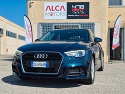 Blu Usata 2020 Audi A3 S-Line Tre volumi | 19.990 € (Ottimo prezzo)