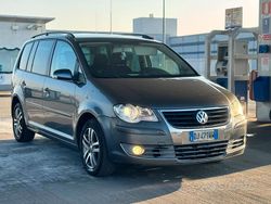 Grigio Usata 2007 VW Touran Monovolume | 2600 € (Super prezzo)