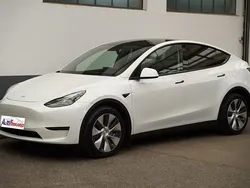 Bianco(met.) Usata 2021 Tesla Model Y Long Range SUV | 35.950 € (Buon prezzo)