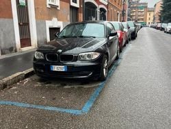 Nero Usata 2011 BMW 116 Due volumi | 5000 € (Buon prezzo)