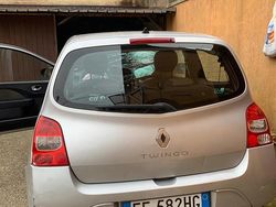 Grigio Usata 2010 Renault Twingo Due volumi | 800 €