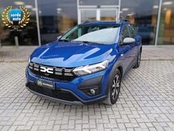 Blu Usata 2023 Dacia Sandero Expression Tre volumi | 15.400 € (Buon prezzo)