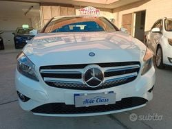 Bianco Usata 2013 Mercedes A180 Premium Tre volumi | 9800 € (Buon prezzo)