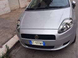 Grigio Usata 2014 Fiat Grande Punto Due volumi | 5800 € (Buon prezzo)