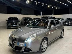 Grigio Usata 2011 Alfa Romeo Giulietta Tre volumi | 6500 € (Buon prezzo)